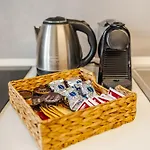 Apartamento Tosa - Free Wifi, Air Conditioning & Private Parking Imola
