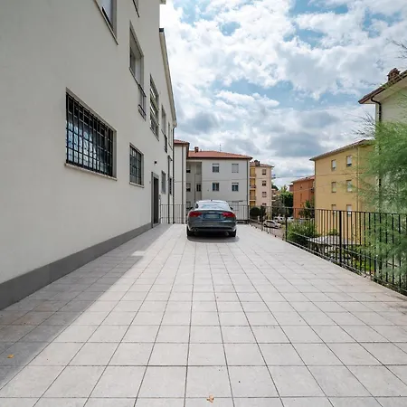 Tosa - Free Wifi, Air Conditioning & Private Parking * Imola