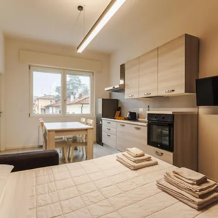 Daire Tosa - Free Wifi, Air Conditioning & Private Parking Imola