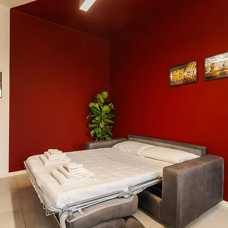 Tosa - Free Wifi, Air Conditioning & Private Parking Imola