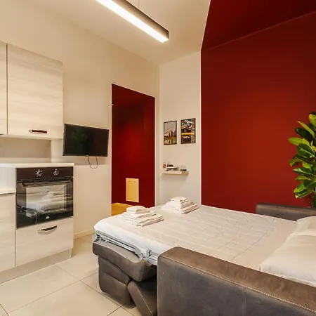 Tosa - Free Wifi, Air Conditioning & Private Parking