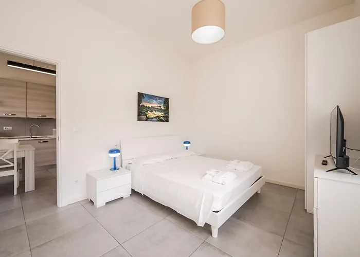 Apartamento Tosa - Free Wifi, Air Conditioning & Private Parking Imola