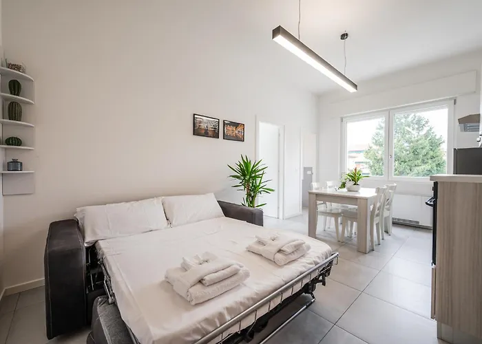 Tosa - Free Wifi, Air Conditioning & Private Parking Apartman *