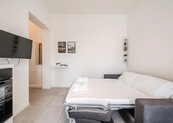 Tosa - Free Wifi, Air Conditioning & Private Parking * Imola