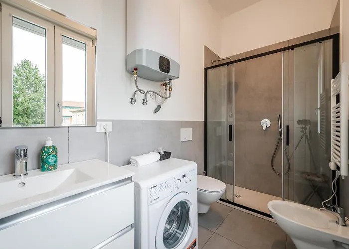 Tosa - Free Wifi, Air Conditioning & Private Parking Apartamento Imola