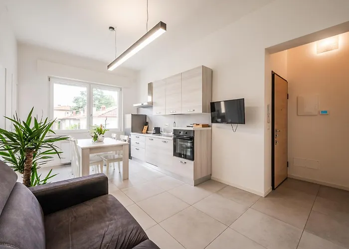 Apartman Tosa - Free Wifi, Air Conditioning & Private Parking