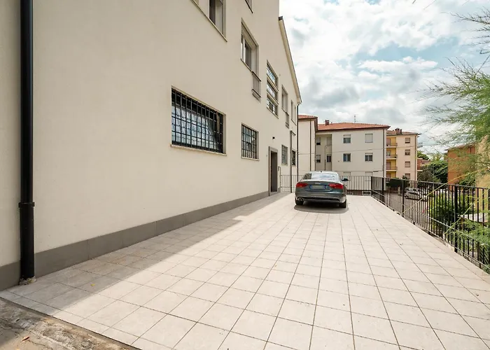 아파트 Tosa - Free Wifi, Air Conditioning & Private Parking *