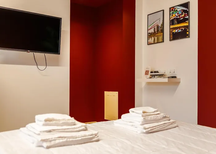 Tosa - Free Wifi, Air Conditioning & Private Parking * Imola