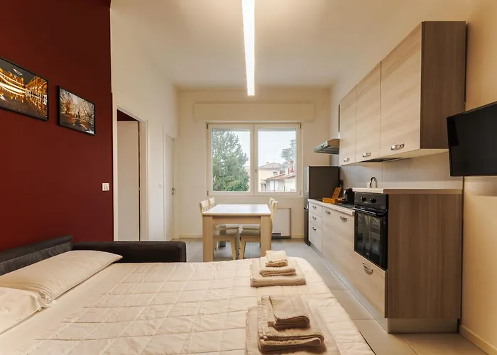 Tosa - Free Wifi, Air Conditioning & Private Parking Imola