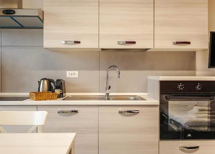 Apartman Tosa - Free Wifi, Air Conditioning & Private Parking