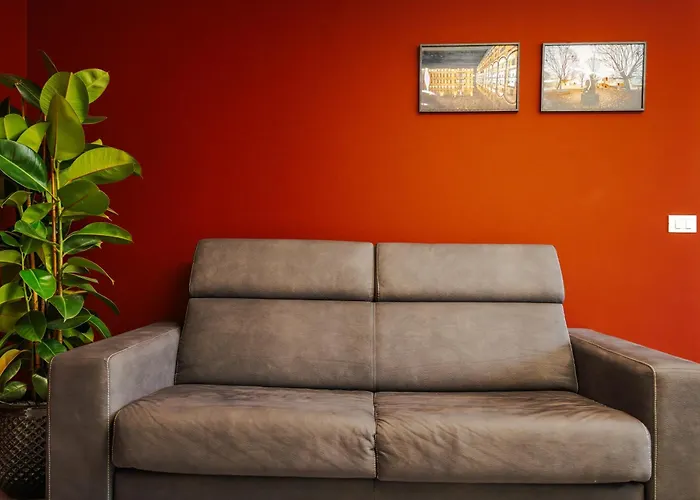 Tosa - Free Wifi, Air Conditioning & Private Parking